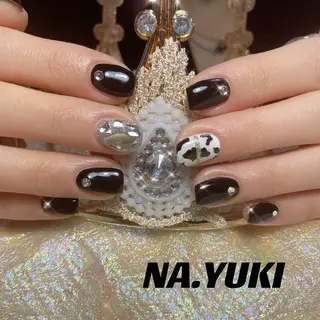 ネイル 🦋 Queenieのネイルデザイン