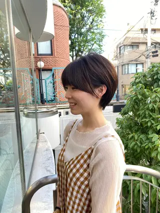 ショート ショート/レイヤー カット/服部タカノリのヘアスタイル