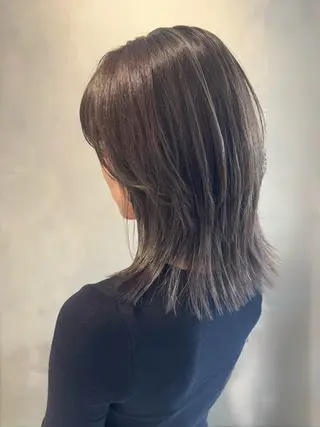 ミディアム カラー 清水 洋孝のヘアスタイル