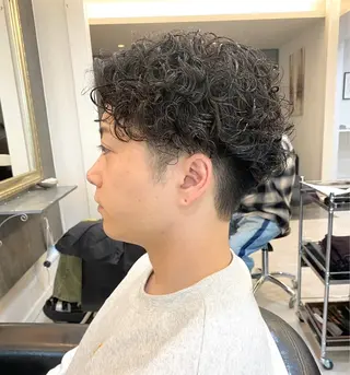 パーマ メンズ メンズ特化🔥再現度 高カット/パーマ/元のヘアスタイル