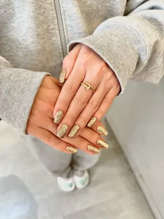 ネイル Vernis/ATTRAIT BEAUTY PROFESSIONAL【ヴェルニ】所属・石塚 葵のネイルデザイン