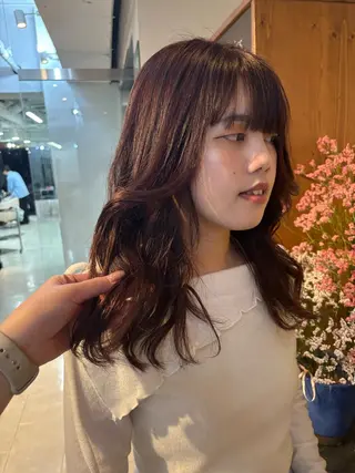 セミロング 🦕K-two/ シノハラナルミ🦕のヘアスタイル