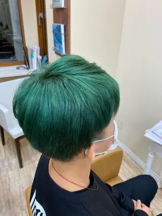 カラー SALOWIN栄 高須大貴のヘアスタイル