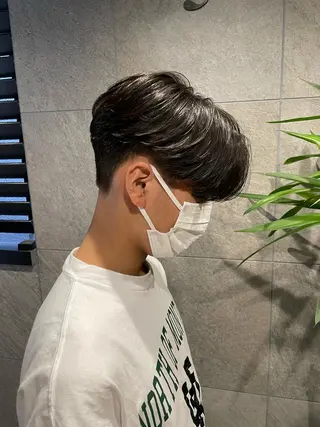 パーマ メンズカット　文山 翔世のヘアスタイル