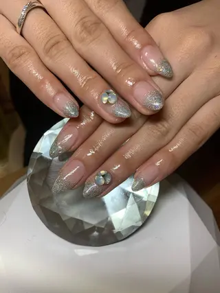 ネイル LAVISH nail salonのネイルデザイン