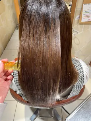 セミロング 新宿/ハイトーン カラー/AKI🍎のヘアスタイル