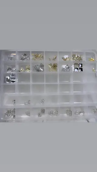 ネイル BINERVA nail salonのネイルデザイン