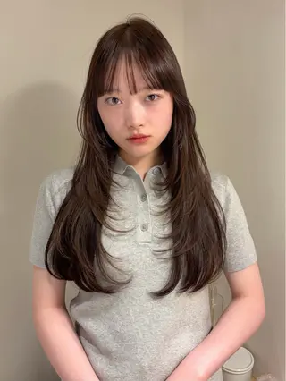 セミロング カラー -みつま はるな-のヘアスタイル