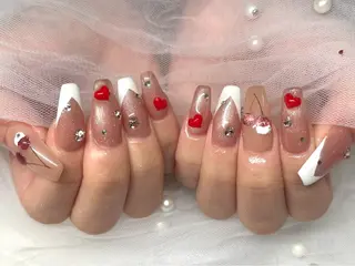 ネイル Roi〈ロワ〉 Akariのネイルデザイン