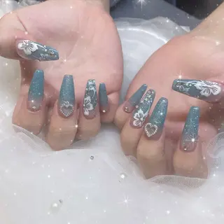 ネイル Blue daisy RIN🎀のネイルデザイン