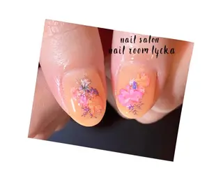 ネイル ﾈｲﾙﾙｰﾑﾘｯｶ 𝐦𝐚𝐲𝐮のネイルデザイン