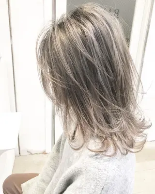 ミディアム カラー ヘアアレンジ 縮毛矯正 髪質改善寺坂雄飛💐のヘアスタイル