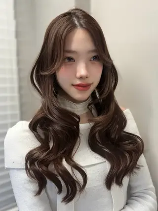 ロング SeiRa☪️ 艶髪 / 透明感のヘアスタイル