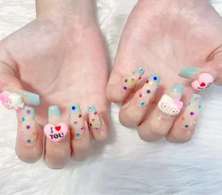 カラー Rin Hana Nailのネイルデザイン