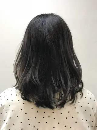 ミディアム カラー 吉森 満俊のヘアスタイル