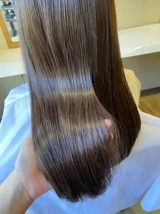 ロング カラー 大形 誉のヘアスタイル