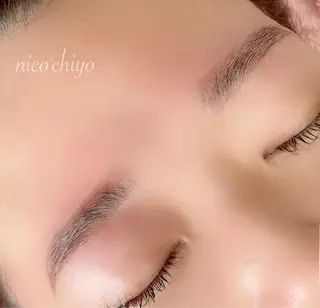 アイブロウ nico'chiyo ホソカワエーコのマツエク・マツパデザイン