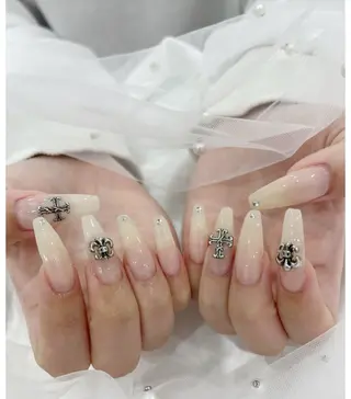 ネイル #Amin nail salonのネイルデザイン
