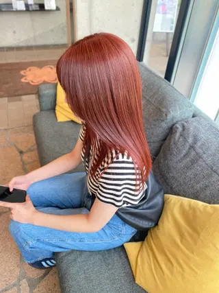 ロング カラー 百瀬 なつ美のヘアスタイル