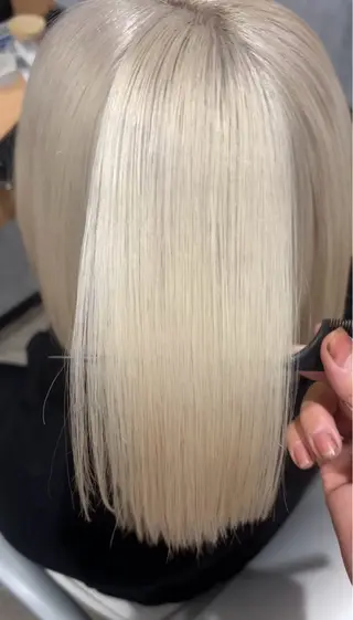 ショート カラー 🌐NATSUMI 🌐【寒色カラー】のヘアスタイル