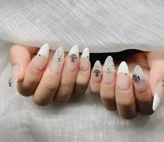 ネイル Lee Nailsのネイルデザイン