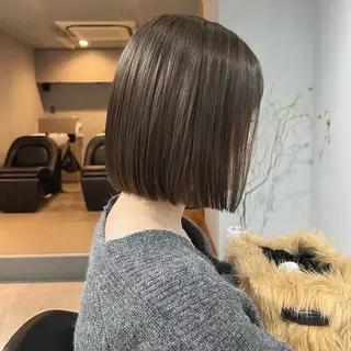 ミディアム カラー akane/ボブ /ブラウンベージュのヘアスタイル