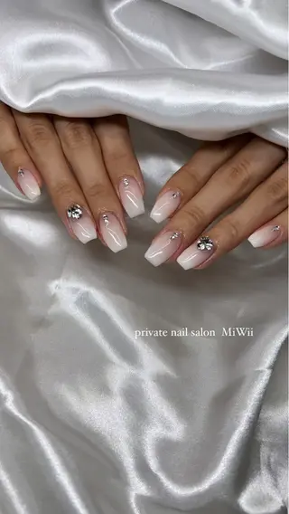 ネイル 𝐧𝐚𝐢𝐥 𝐌𝐢𝐖𝐢𝐢のネイルデザイン