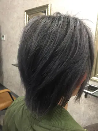 ショート メンズスタイル バレイヤージュ　齋藤のヘアスタイル