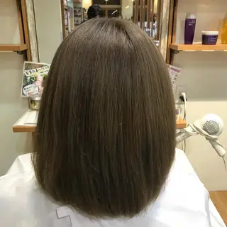 ミディアム カラー 種市 泰士のヘアスタイル