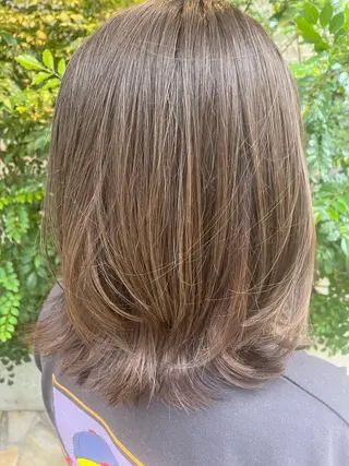 ミディアム ⬛️⬜️髪質改善⬛️ ⬜️藤川慎太郎のヘアスタイル