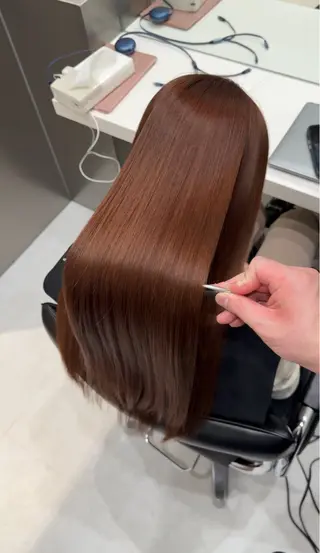 ミディアム 縮毛矯正クロスパーマ 益子達也のヘアスタイル