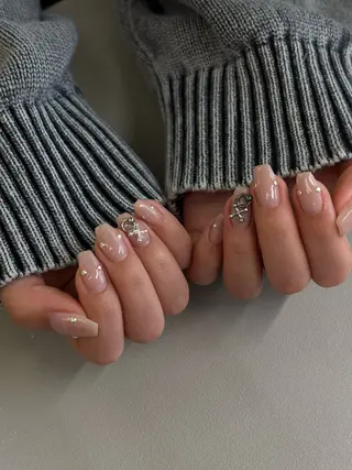 ネイル salon iris 🦋北広島市大曲のネイルデザイン