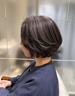 ショート カラー [渋谷美容師] 玲弥のヘアスタイル