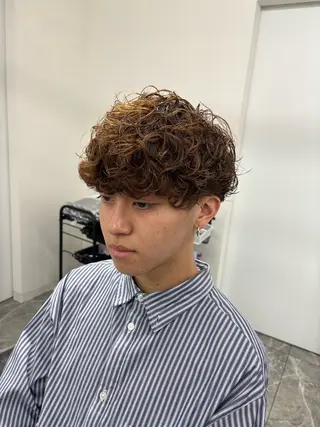 パーマ メンズ メンズスタイリスト✨ 助川龍哉のヘアスタイル