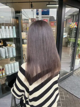 セミロング alu yuinaのヘアスタイル