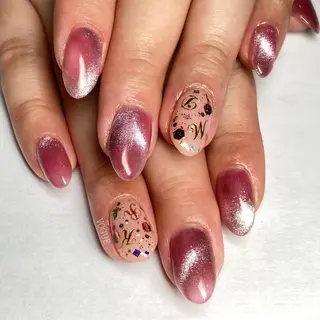 ネイル VOGUE ×SWANのネイルデザイン