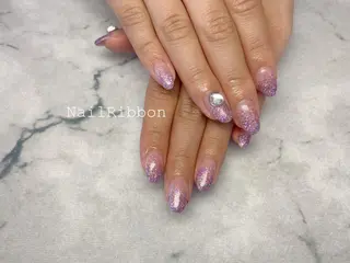 ネイル ネイルリボン 受付スタッフのネイルデザイン