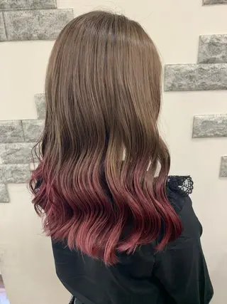 セミロング カラー 薄田 珠美のヘアスタイル