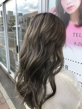ロング カラー パーマ ヘアアレンジ 鳴海 悠のその他イメージ