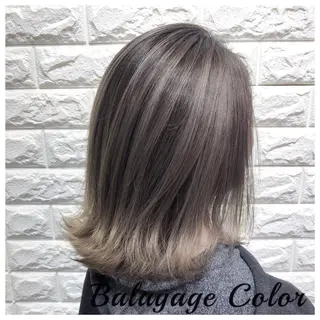 ミディアム カラー yuuka🌻 ハイライト/艶カラーのヘアスタイル