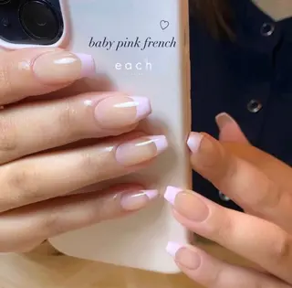 ネイル each Hibikiのネイルデザイン