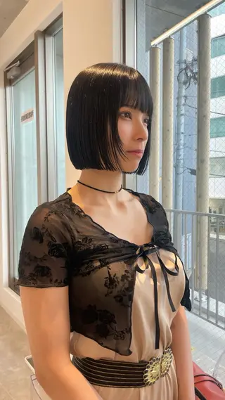 ショート 抜け感ボブ×パーマ ｜kazaneのヘアスタイル