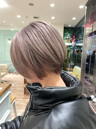 ショート レイヤー／大宮／韓国 🤍AYA🤍のヘアスタイル