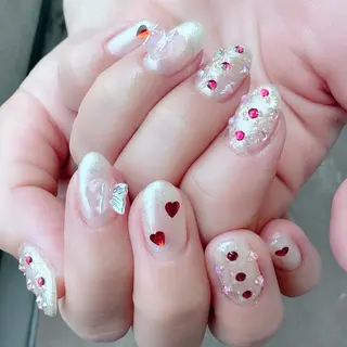 ネイル 新山 聖のネイルデザイン