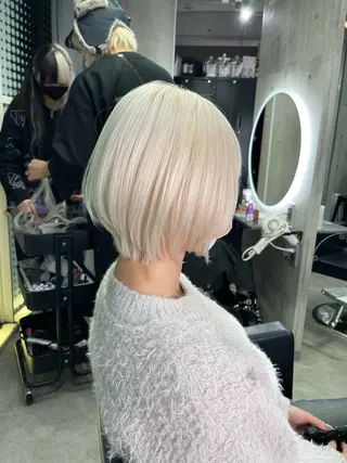ショート カラー 🌹ブリーチ/ボブ/ レイヤー渋谷🌹のヘアスタイル