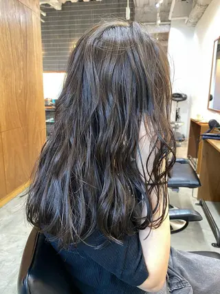 ミディアム カラー 砂原 ひよりのヘアスタイル