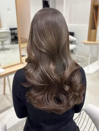 ロング mana /韓国風レイヤーのヘアスタイル