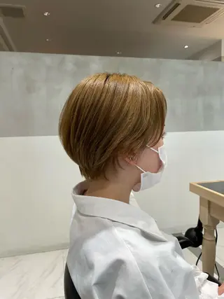 ショート オリーブ カラー✨有坂映哉のヘアスタイル