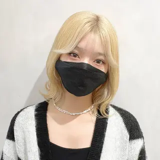 ショート カラー 🩵ブリーチカラー 🐈MIORI🩵のヘアスタイル