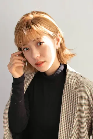 ショート カラー LOOP hairのヘアスタイル